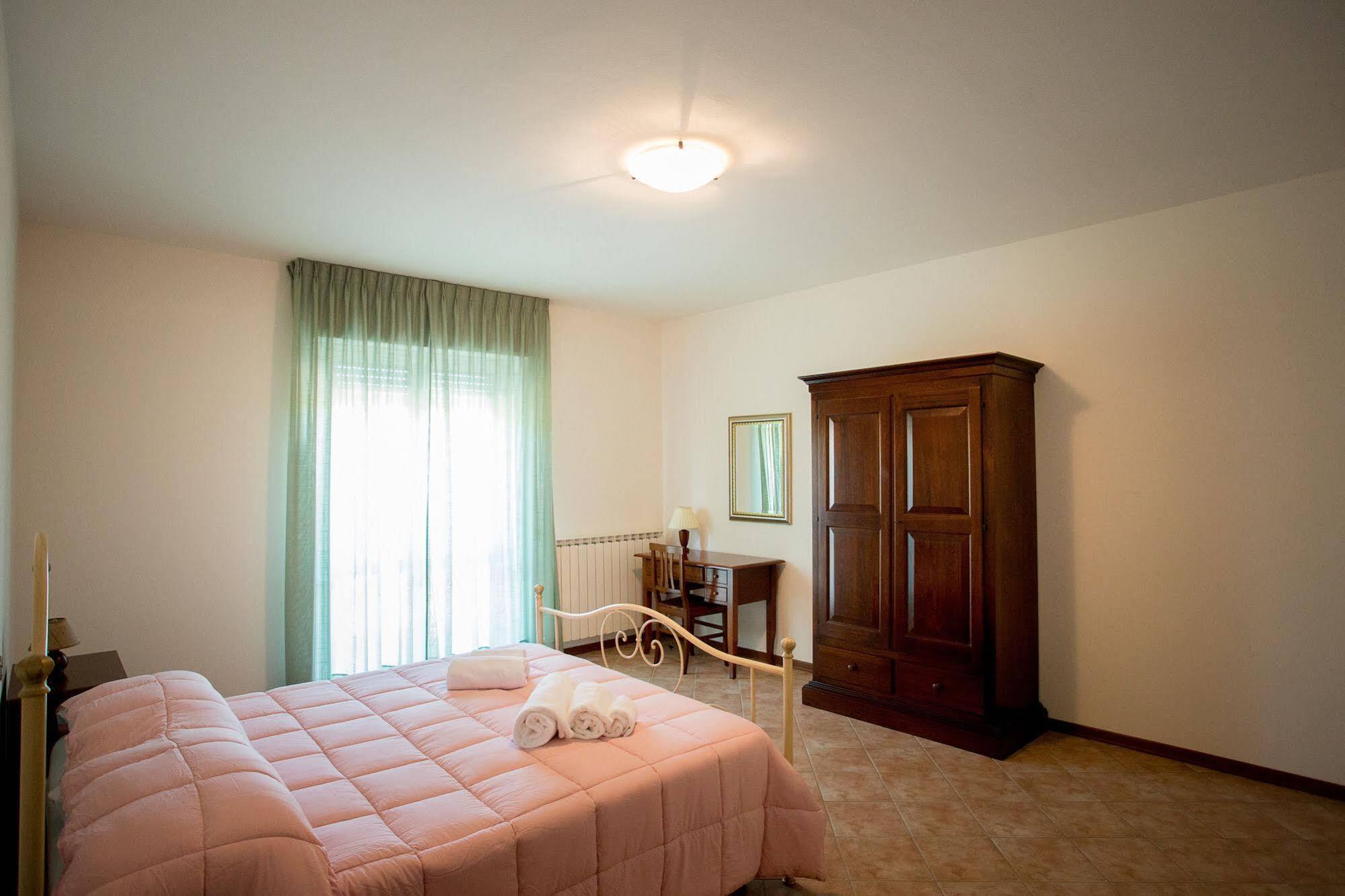 Agriturismo La Collina Del Sole Coltavolino Kültér fotó